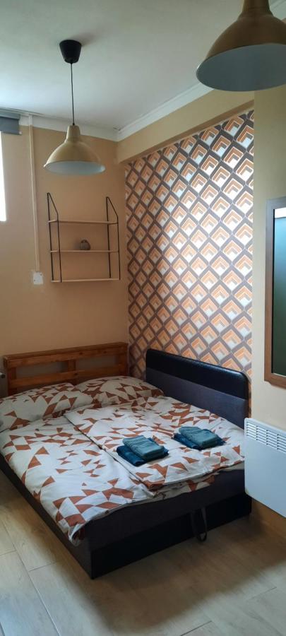 Csenge Apartman Кестхей Экстерьер фото